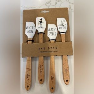 🎃👻 Adorable Rae Dunn Mini Halloween Spatula Set. BRAND NEW!